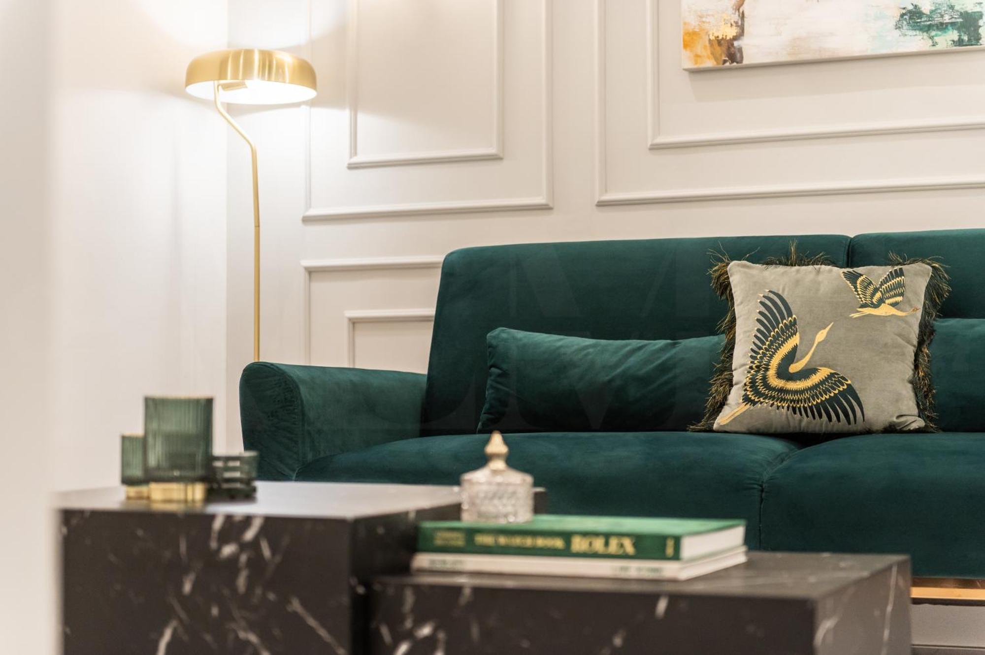 Glamorous Flat In The Heart Of By Rems Apartament *